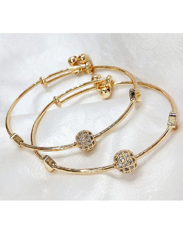 Pair Of Adjustable Golden Bracelet Kara For Women